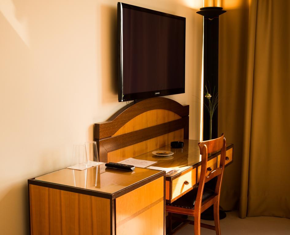 New Hotel Oviedo Phòng bức ảnh